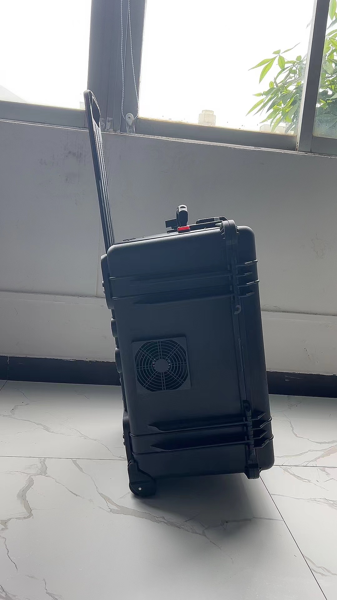 怀柔手拉箱型移动通信干扰器